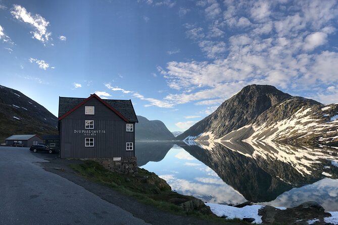 Geiranger: Sky to Fjord Downhill Biking Adventure - Timing and logistics that actually affect your experience