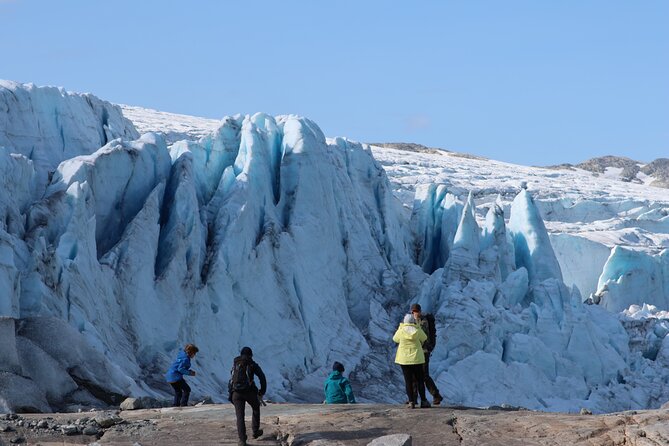 Glacier Half Day Tour on Stygge - Who should book this glacier half-day, and who should think twice