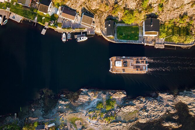 Guided Sightseeing Cruise on Oslofjord by Premium Silent Boat - When tech issues or weather hit, how to protect your day
