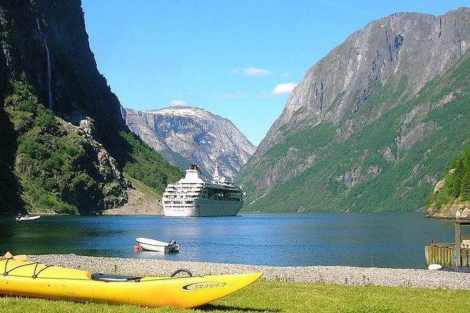 Guided tour - Viking Village, Nærøyfjord Cruise and Flåm Railway - A One-Day Route From Bergen Into Nærøyfjord Country