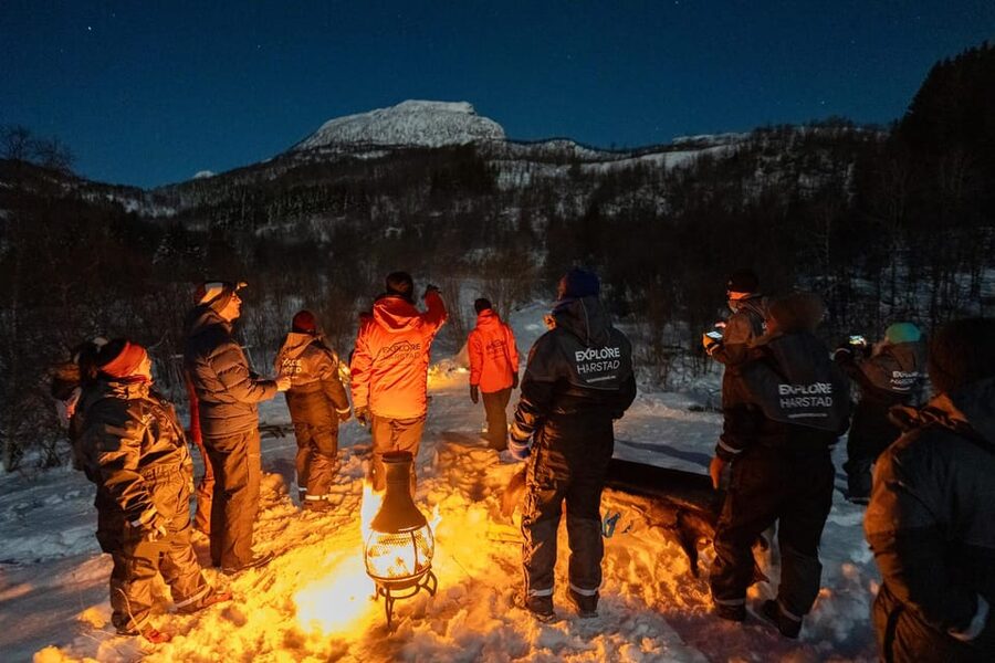 Harstad: Northern Lights Hunt on Hinnøya Island - Gear and comfort, so you do not rush the night