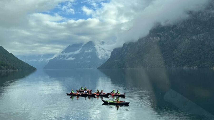 Hellesylt: Beginner-Friendly Fjord Kayaking Experience - Key Points You Can Actually Use