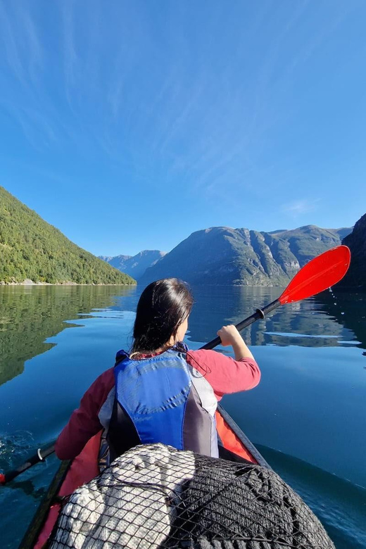 Hellesylt: Beginner-Friendly Fjord Kayaking Experience - Hellesylt Harbor Start at Fjordkayaking.com, Built for Cruise Days