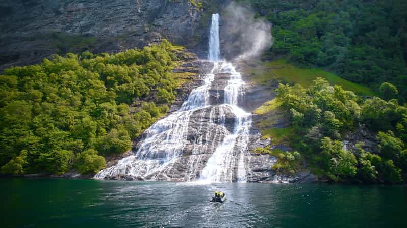 Hellesylt: Guided Geirangerfjord Boat Tour - Value check: is $88 for 75 minutes actually worth it?
