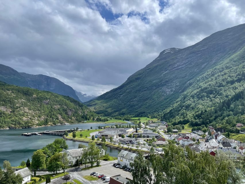 Hellesylt to Norangsdalen: Scenic E-Bike Tour - First ride segment: the Hellesylt church and the Hellesltfossen power