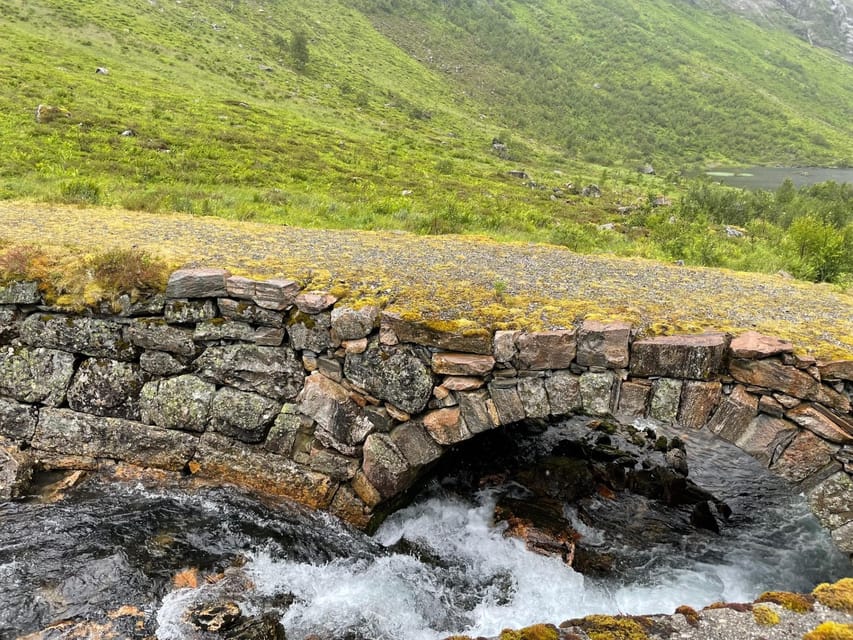 Hellesylt to Norangsdalen: Scenic E-Bike Tour - Meeting point at Hellesyltvegen 29, next to the big waterfall
