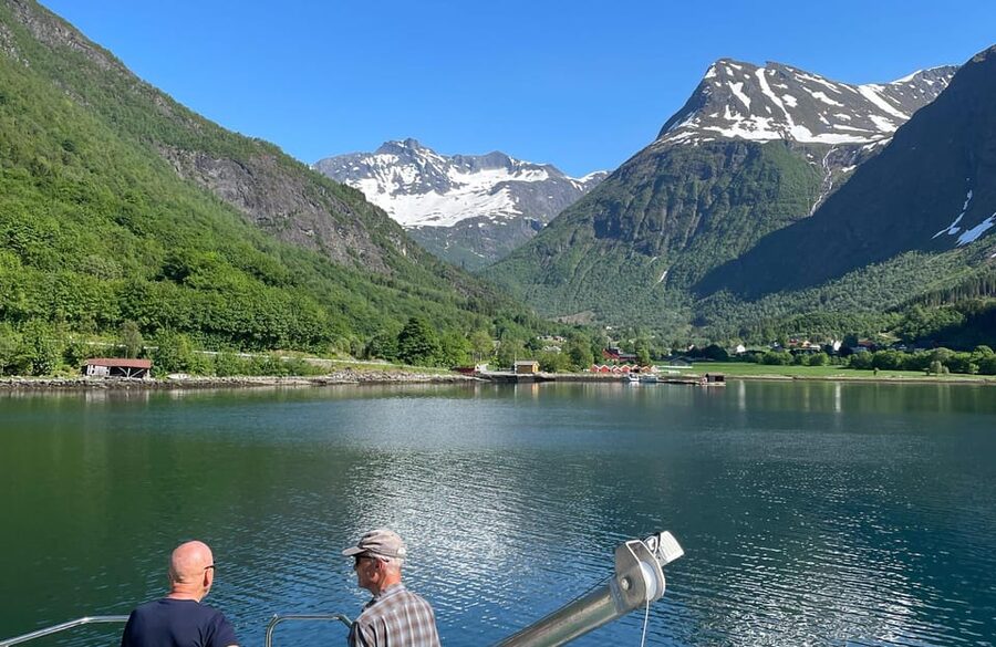 Hjørundfjord Fjord Cruise roundtrip from Ålesund - Outbound Cruise Time: Passing Trandal, Sæbø, and Urke Like a Local