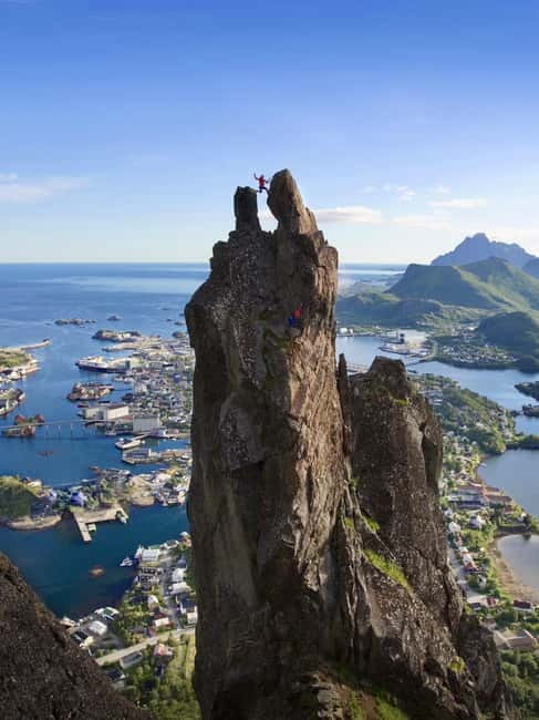 Lofoten: Climb Svolværgeita with a certified tour guide and experience the adventure! - Safety and Comfort: What “Secured at All Times” Really Means for You