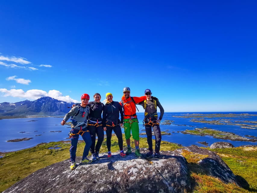 Lofoten: Full Day Combo tour, (kayaking and rappelling) - Rappelling Down the Cliffs: Safe Instruction, Real Adrenaline