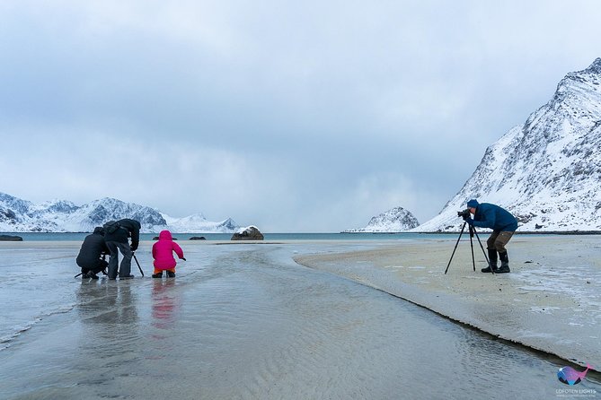 Lofoten Highlights Photo Tour - Henningsvær & Haukland - Gimsøy and Hov Beach: open views plus Viking era atmosphere