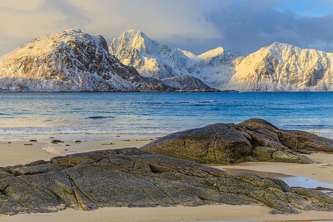 Lofoten Highlights Photo Tour - Henningsvær & Haukland - A quick look at Gimsoy Kirke: small church, big mood