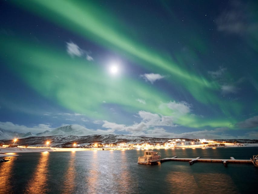Lyngenalps: Northern Lights Snowmobile Safari - Why the Lyngenalps route works for chasing aurora