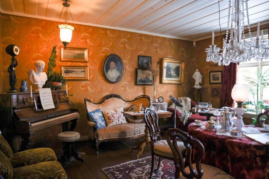 Maihaugen Museum/The Norwegian Olympic Museum, Lillehammer. - Farms and houses across centuries: how everyday life changes