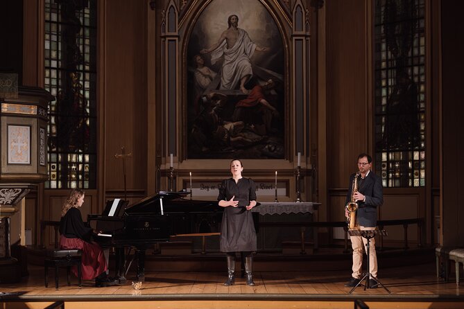 Midnight Concert in Tromsø Cathedral - The program is short. That’s either perfect or a letdown.