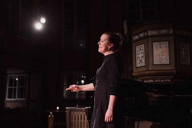 Midnight Concert in Tromsø Cathedral - Acoustics and atmosphere: why this concert hits harder than you think