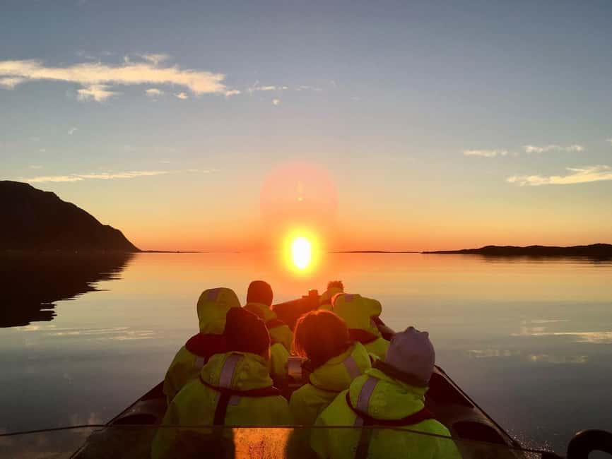 Midnight sun safari - Why Henningsvær at midnight still feels like evening