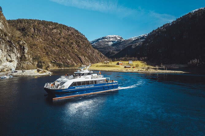Mostraumen Fjord Cruise - the local operator - A realistic look at food, drink, and what to bring
