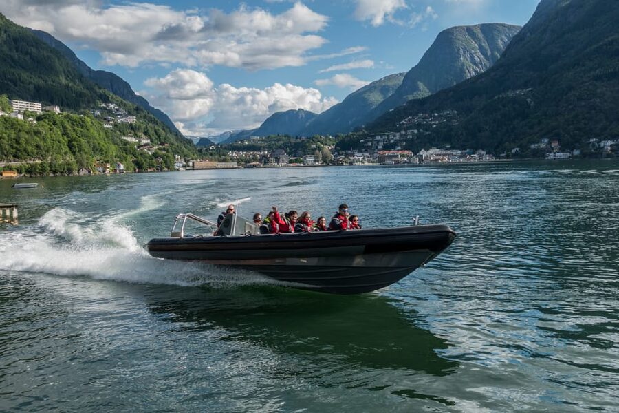 Odda: RIB Boat Tour on the Hardangerfjord - The guide at speed: culture and history that stay relevant