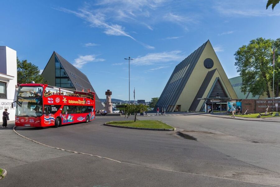 Oslo: City Sightseeing Hop-On Hop-Off Bus Tour - Audio guide and Wi-Fi: how to make the bus experience better