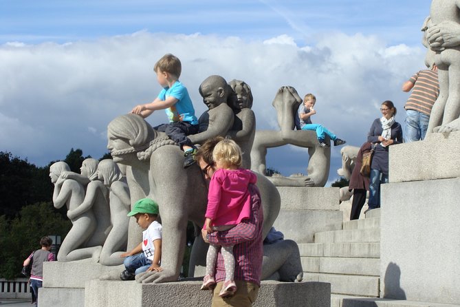 Oslo Combo Tour: Grand City Tour and Oslo Fjord Cruise - Vigeland Park Walking Tour: Art You Can Actually Follow