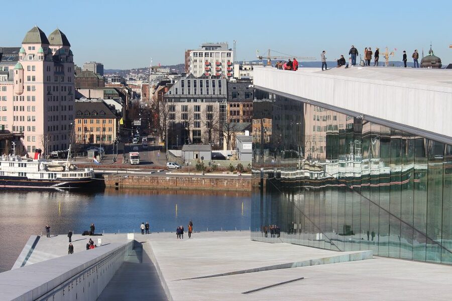 Oslo: Express Walk with a Local in 60 minutes - The Tiger: a small stop that can become a big memory