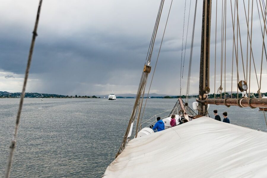 Oslo: Fjord Evening Cruise with Shrimp Buffet - Onboard a restored sailing ship: comfort, crew, and real atmosphere