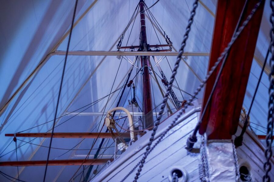 Oslo: Grand City Sightseeing Tour by Bus with Fjord Cruise - Fram Museum: see Norway’s polar ship up close