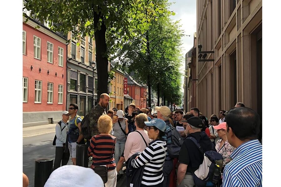 Oslo: Guided Walking Tour of Central Oslo with Local Guide - Pace, Group Size, and the Rules That Affect Your Experience