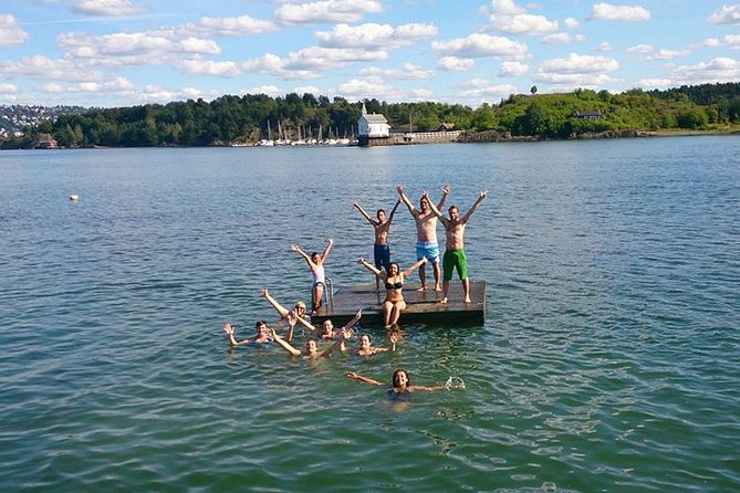 Oslo Nature Walks: Island hopping - Cabin island on the Oslofjord: views, homes, and the photo sweet spot