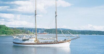 Oslo Fjord Cruise with Live Jazz Music & Shrimp Buffet