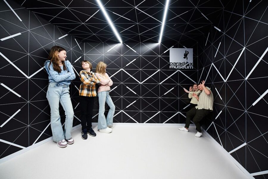 Oslo: Paradox Museum Entry Ticket - Walking the One-Way Route: How to Keep the Fun Going Without Getting Lost