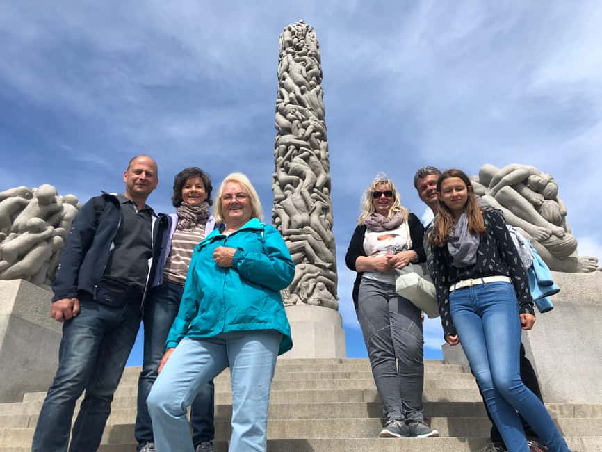 Oslo: Private Walking Tour with a Local - The core rhythm of the tour: photo stop, walk, and guided stops that actually connect