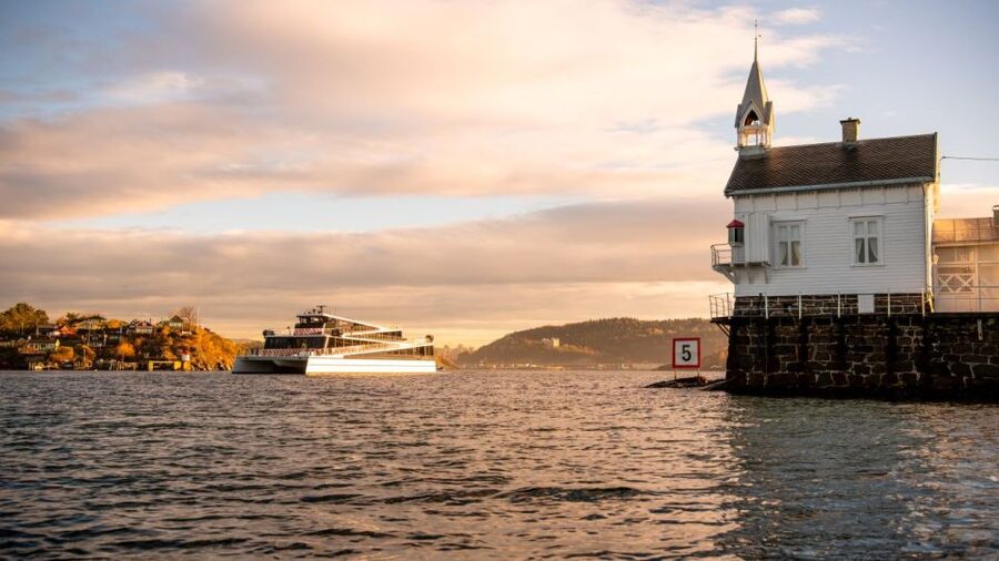 Oslo: Scenic Fjord Cruise with Audio Guide Commentary - Where you start, and how to make the first 10 minutes work