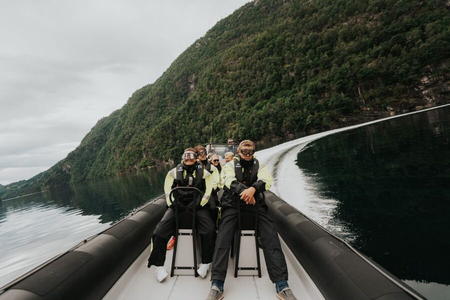 Øystese: Hardangerfjord RIB safari to the Fyksesund branch - Botnen: A Roadless Hamlet Stop That Adds Meaning