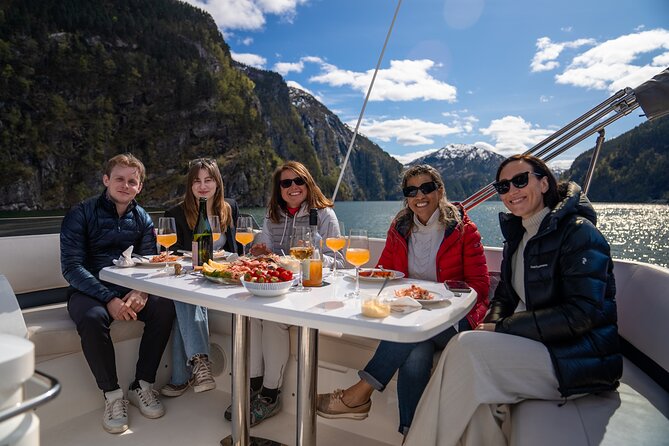 Private yacht Cruise in Flåm and Gudvangen, Nærøyfjord - Flåm to Aurland Fjord: the warm-up section with big views