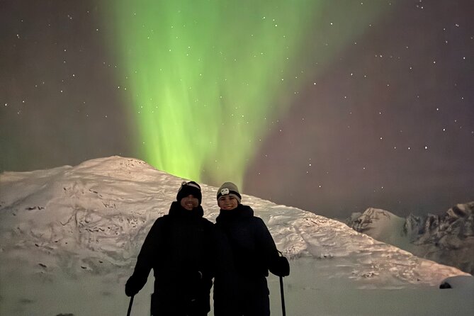 Snowshoe Expedition with Local Guides in Artic Terrain - Small group size, limited to 8, means more guide time