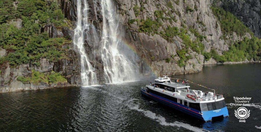 Stavanger: Electric Fjord Cruise to Lysefjord & Preikestolen - Strandkaien Meeting Point and Getting On Smoothly