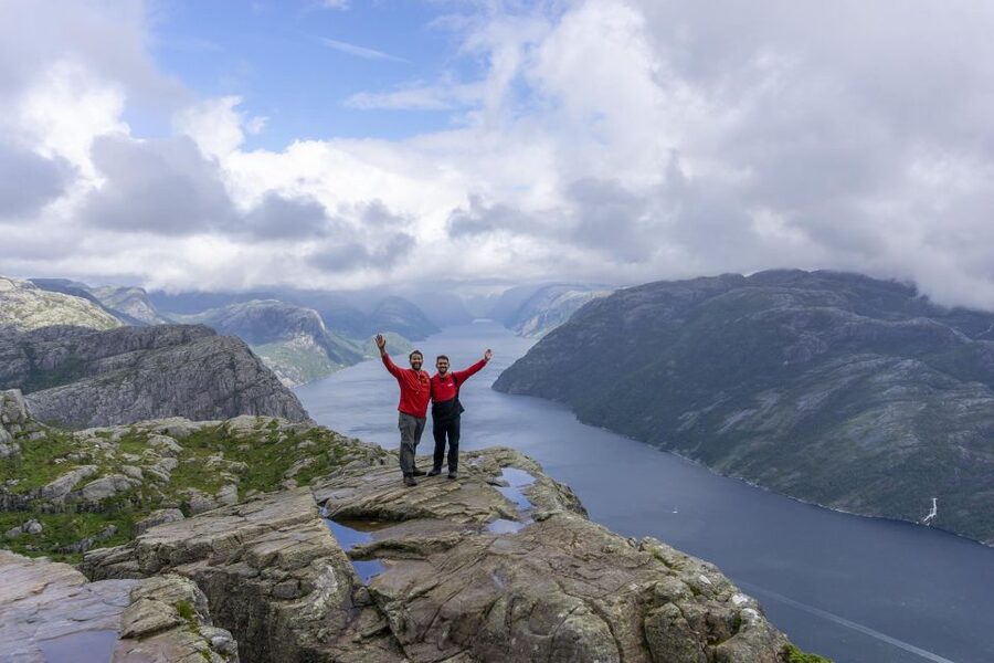 Stavanger: Preikestolen Classic Hike and Side Trail - Coming down: why the descent feels different and what to do with your energy