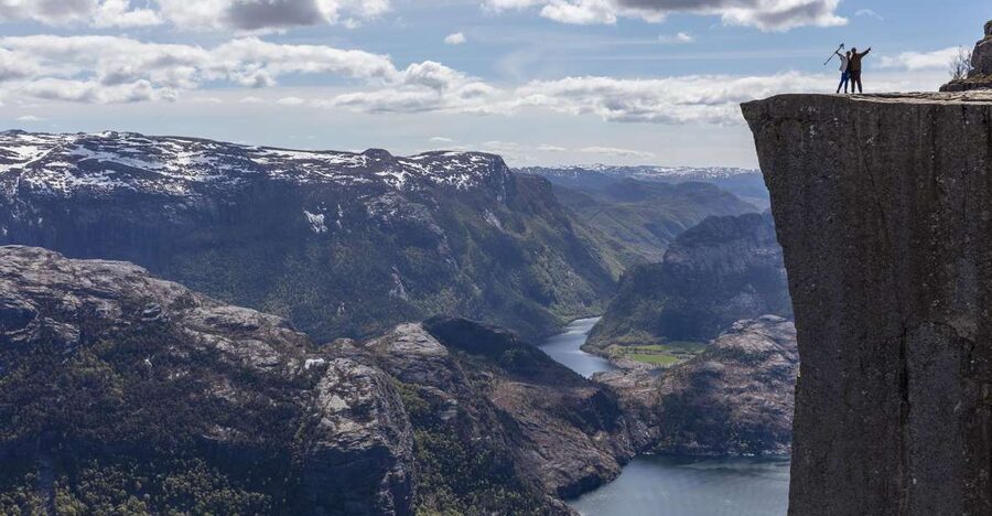 Stavanger: Preikestolen Classic Hike and Side Trail - Getting from Stavanger to the trailhead: the 40-minute reality check