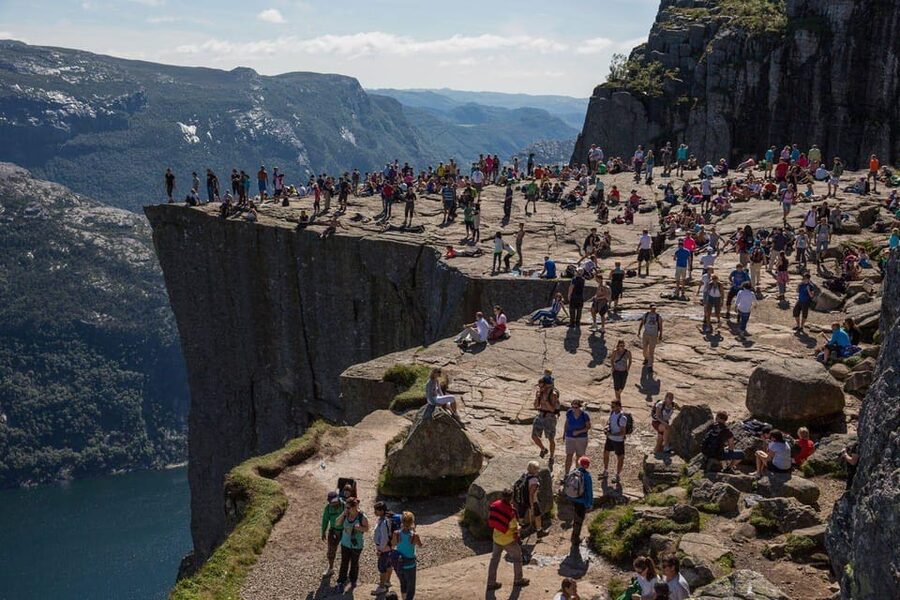 Stavanger: Preikestolen (Pulpit Rock) Hike with Local Guide - The guided hike up Lysefjorden: woods, streams, then open mountain air