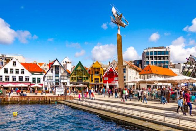 Stavanger: Waterfalls, Caves and Rock Tour By Sea - Getting to Strandkaien and Boarding Without Stress