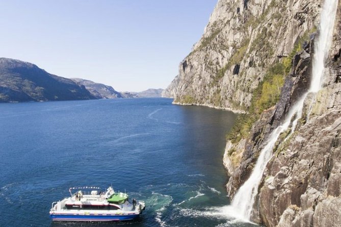 Stavanger: Waterfalls, Caves and Rock Tour By Sea - Sailing Lysefjord: Picking Seats for the Best Views