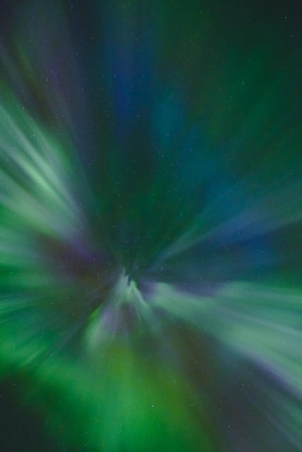 Svolvær: Experience the Magic of the Northern Lights! - Stop-by-stop: how the night moves from first photo chances to a wide-view viewpoint
