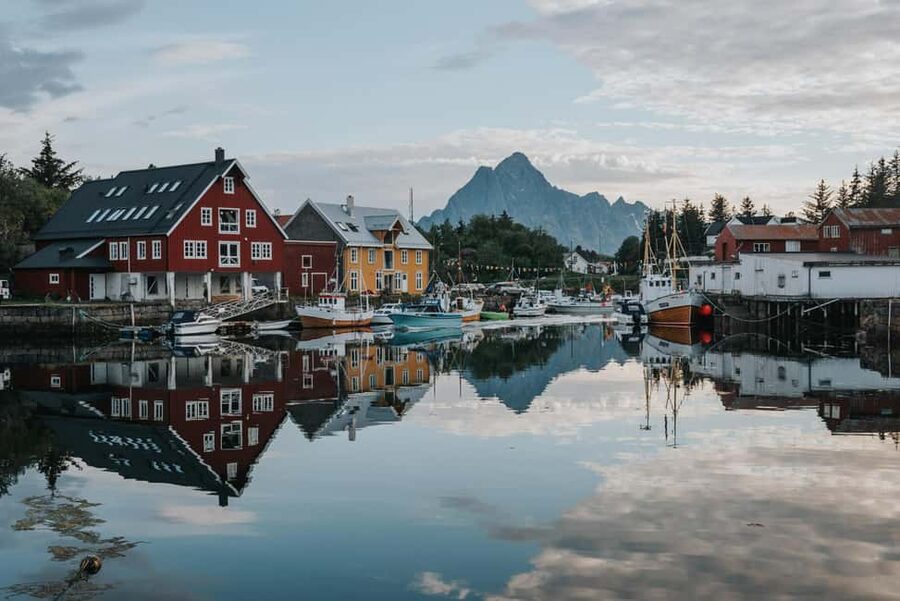 Svolvær: Lofoten Scenic Sightseeing Tour: Half day tour - Key highlights worth planning for