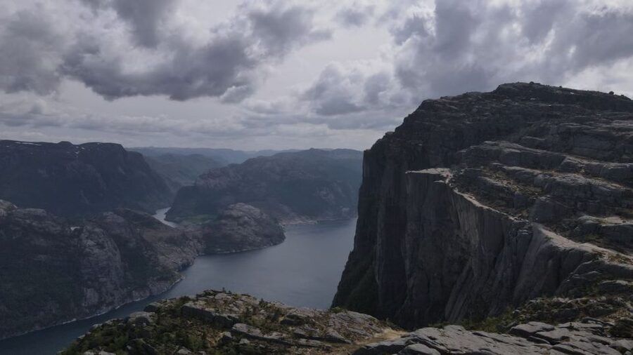 Trolltunga Helicopter & Waterfalss Sightseeing From Bergen - Key points to know before you go