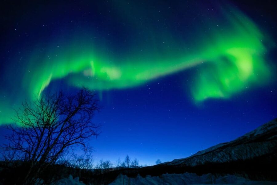 Tromsø Chinese Aurora Tour - Why a Chinese-Speaking Aurora Hunt in Tromsø Feels Different