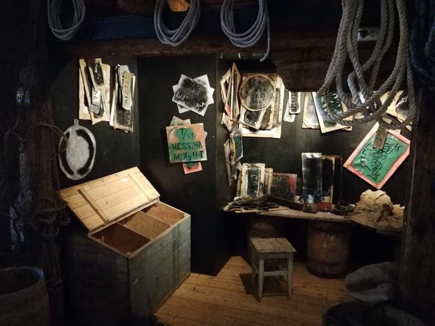 Tromso: Cod-Tasting Tour with Full Steam Museum Entry - Timing and the biggest practical risk, museum closing hours