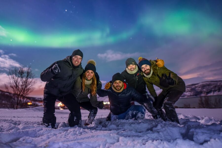 Tromsø: Expert Aurora Hunt - Thermal Gear, Food, Campfire - From Magic Ice Bar to the Aurora chase: how the evening starts