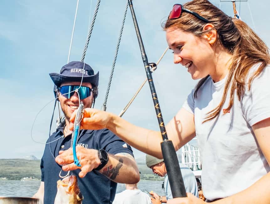 Tromsø: Fishing & Fjord Cruise - Food on board: fish cake first, catch of the day when you’re lucky