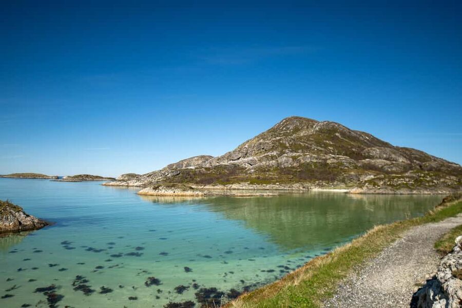 Tromsø: Fjord Adventure with Lunch and Photos - Winter comfort, safety, and the toilet reality